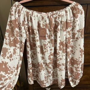 Off the shoulder blouse!